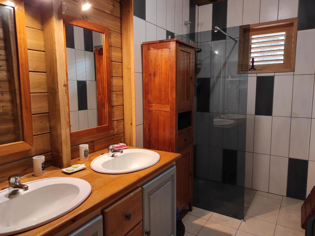 Le Tri Haut De Bellevue - Bungalow Colibri Pointe-Noire Eksteriør bilde